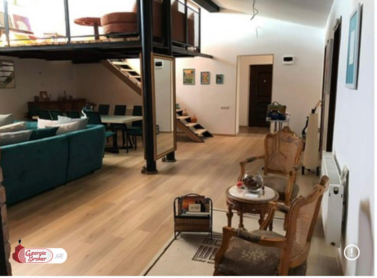 იყიდება ახალი გარემონტებული 5 ოთახიანი ბინა